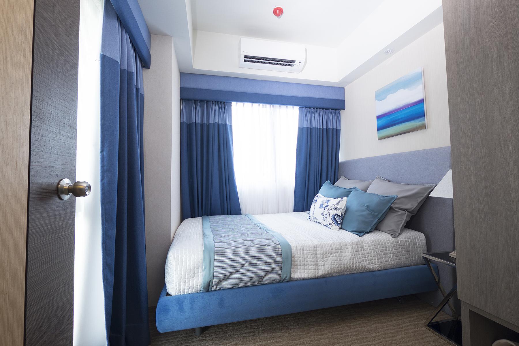 Santorini Hotel Marikina Экстерьер фото