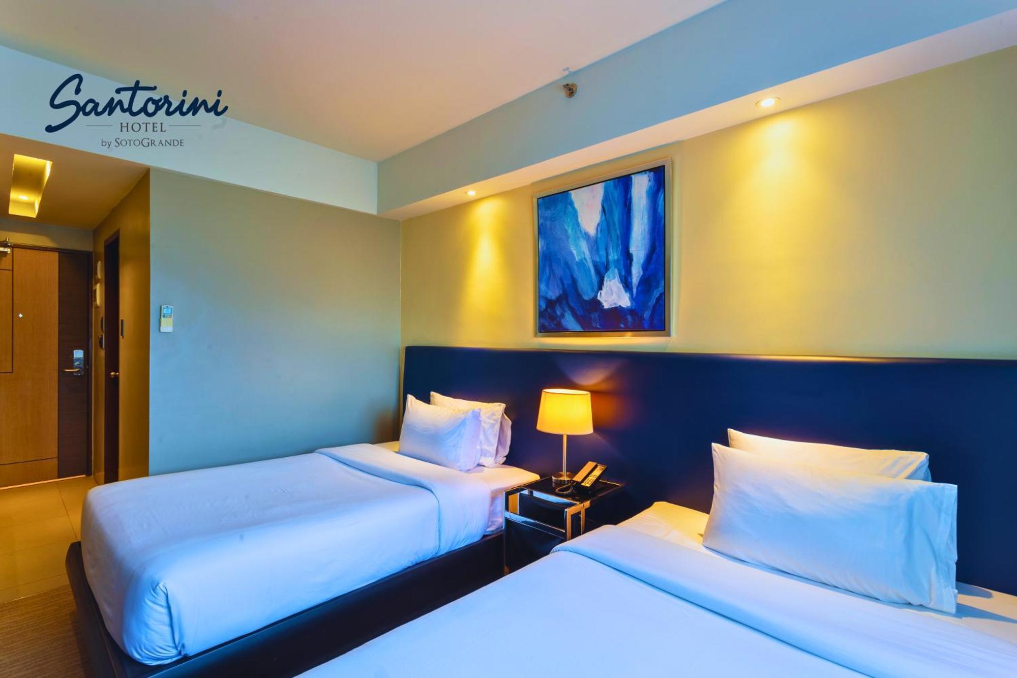 Santorini Hotel Marikina Экстерьер фото